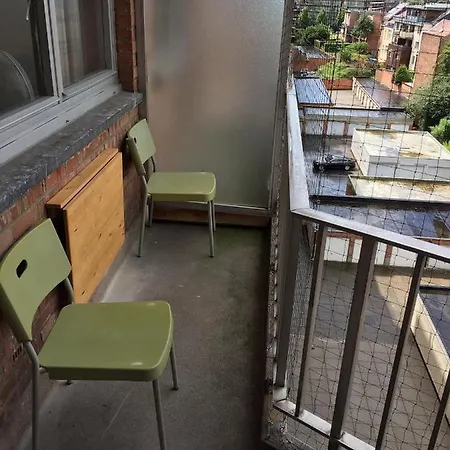 Апартаменты Sunny Studio In Brussels, With A Balcony View Of The Basil. *